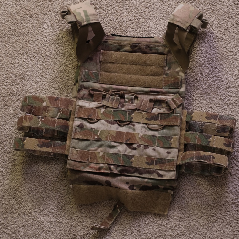 Crye JPC 1.0 size medium